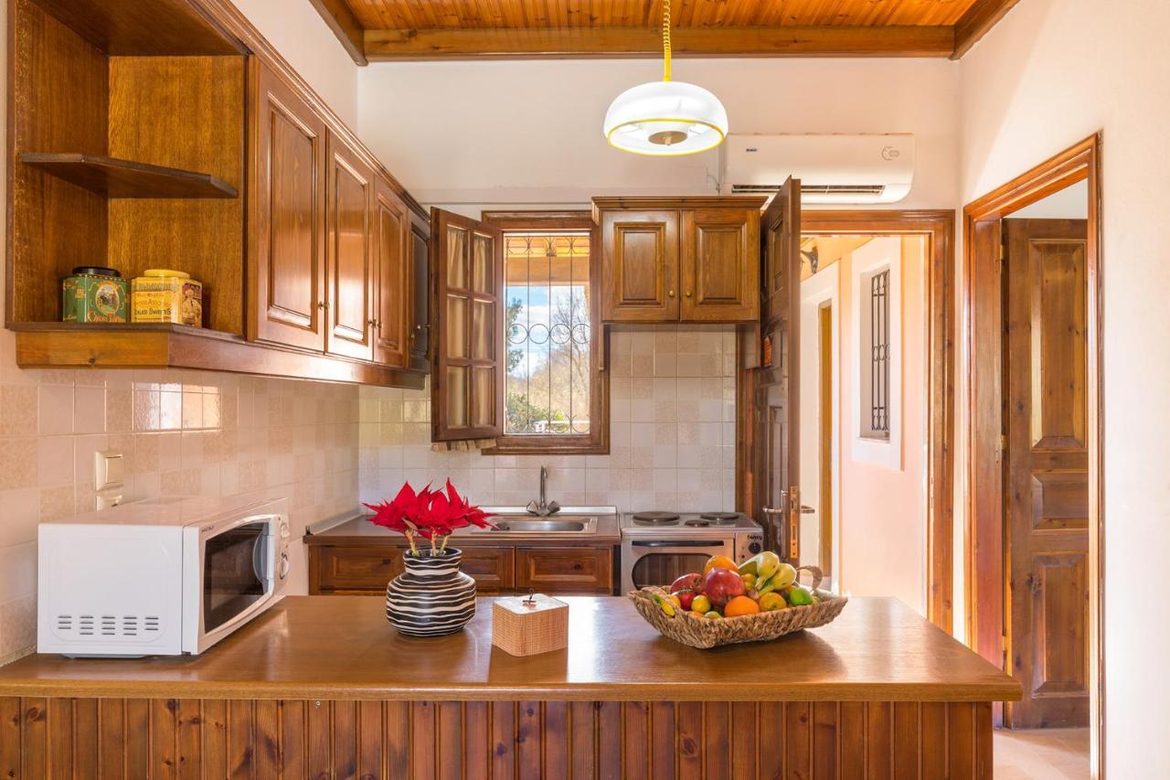 Nikos Pool Apartments - Ground Floor Сидарион Экстерьер фото