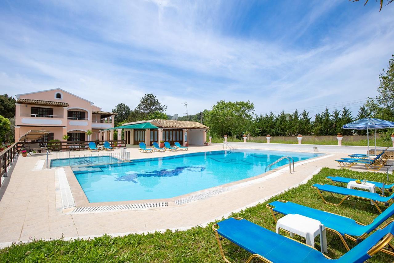 Nikos Pool Apartments - Ground Floor Сидарион Экстерьер фото